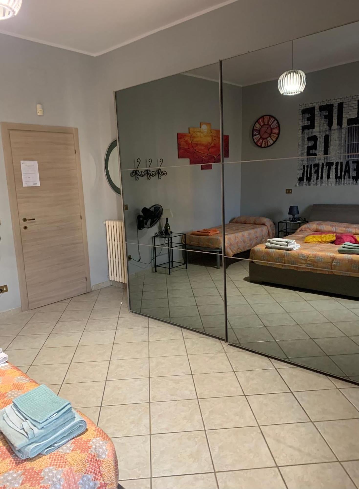 Casa Vacanze La Stazione Браччано Экстерьер фото