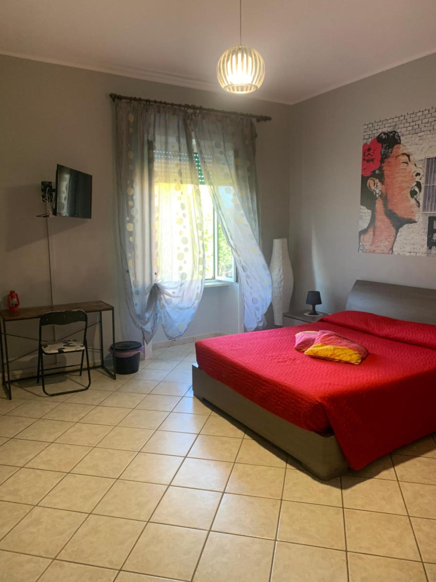 Casa Vacanze La Stazione Браччано Экстерьер фото
