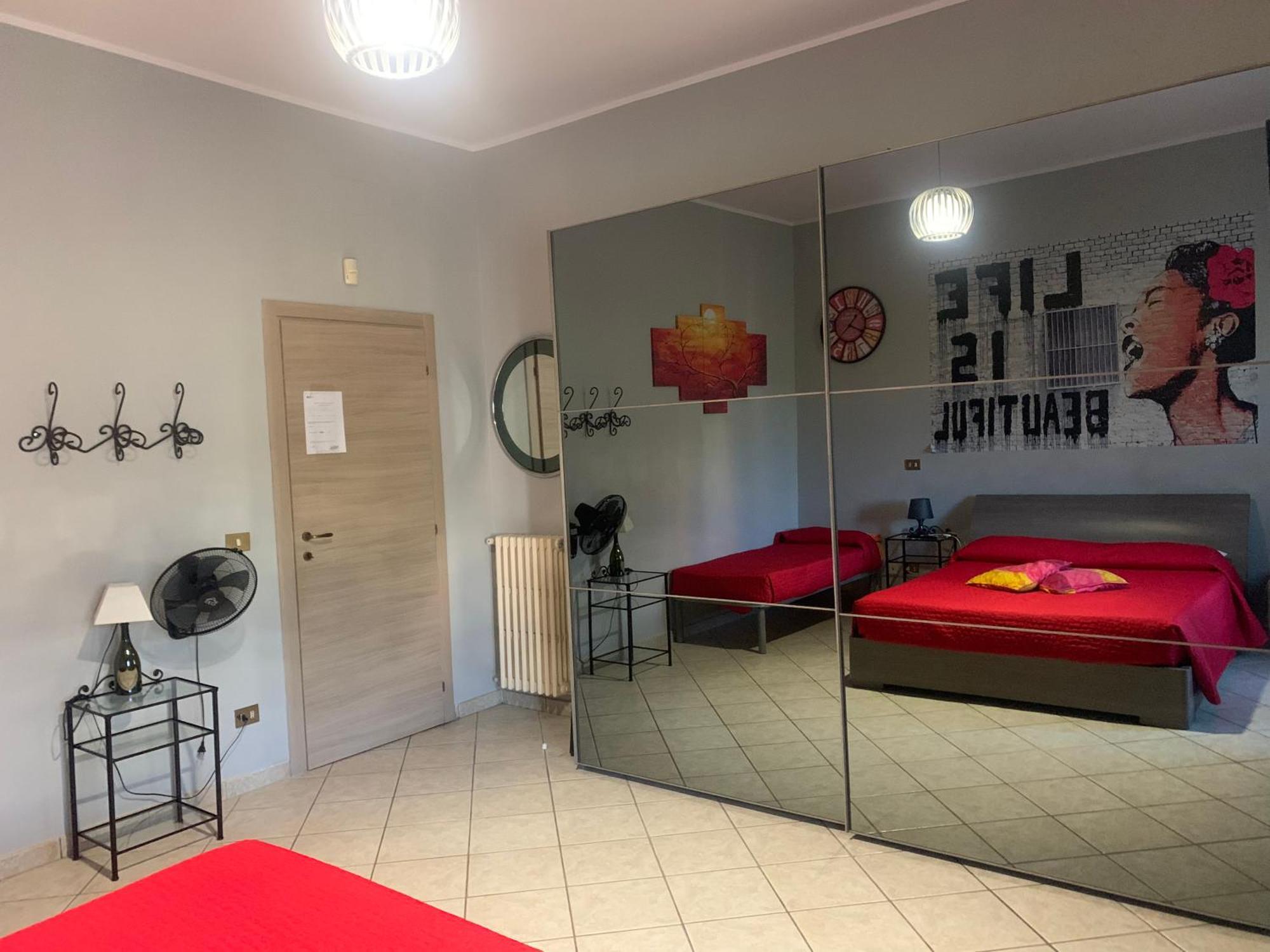 Casa Vacanze La Stazione Браччано Экстерьер фото