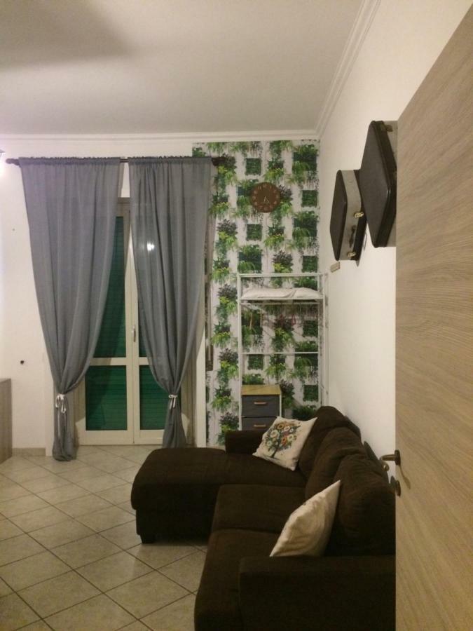Casa Vacanze La Stazione Браччано Экстерьер фото